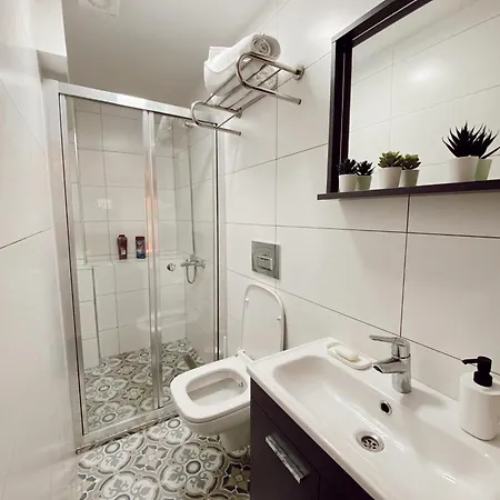 Flat In Ortakoey Διαμέρισμα *